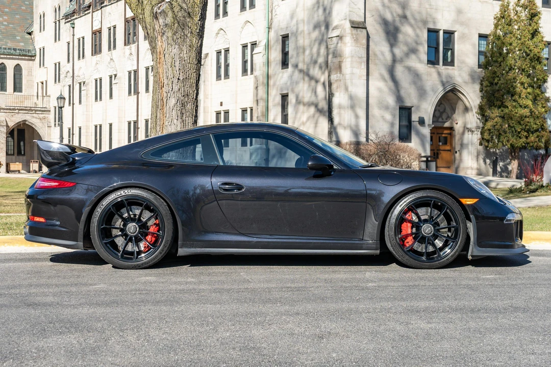 2014 Porsche 991 GT3 - Image 3 of 31