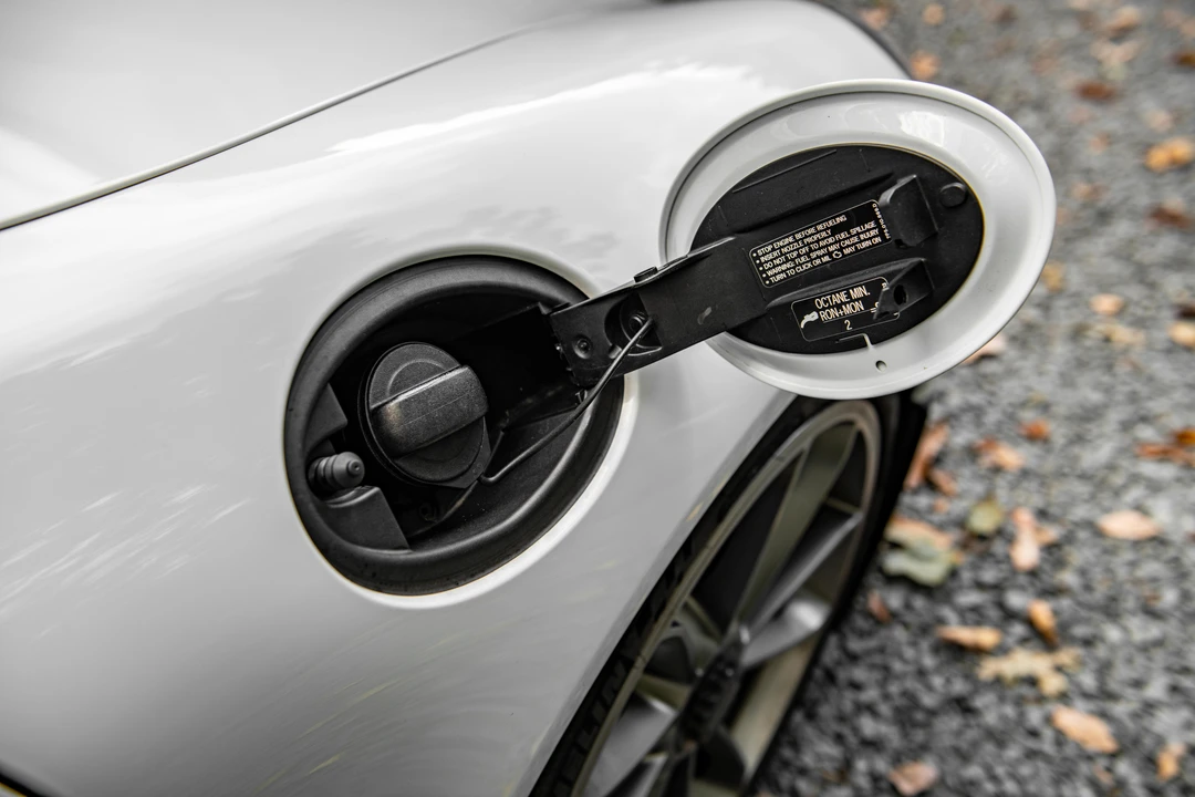 2014 Porsche 991 GT3 - Image 29 of 31