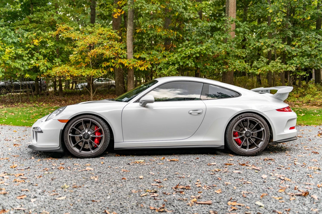 2014 Porsche 991 GT3 - Image 8 of 31