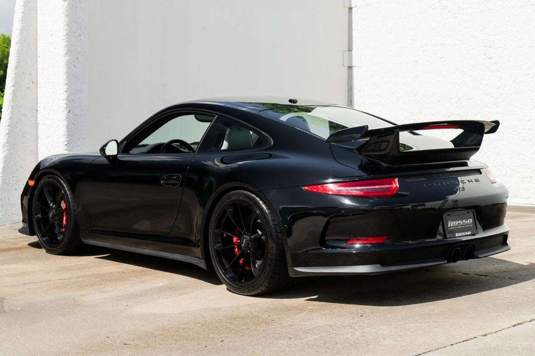 2014 Porsche 991 GT3 - Image 9 of 31