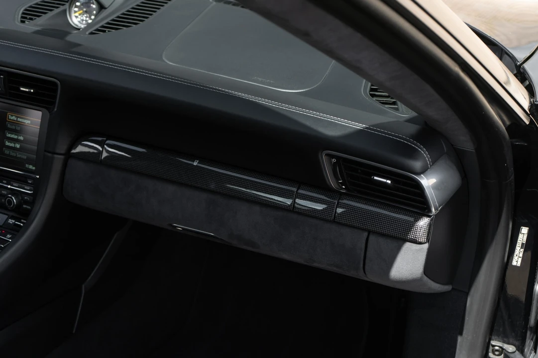 2014 Porsche 991 GT3 - Image 22 of 31