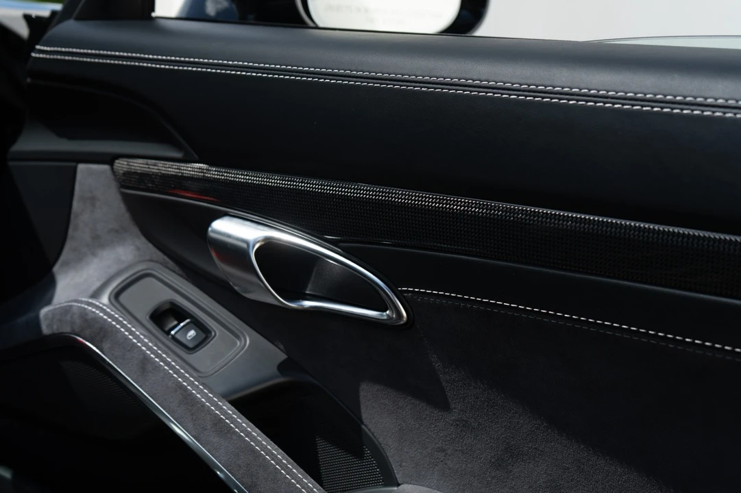 2014 Porsche 991 GT3 - Image 30 of 31