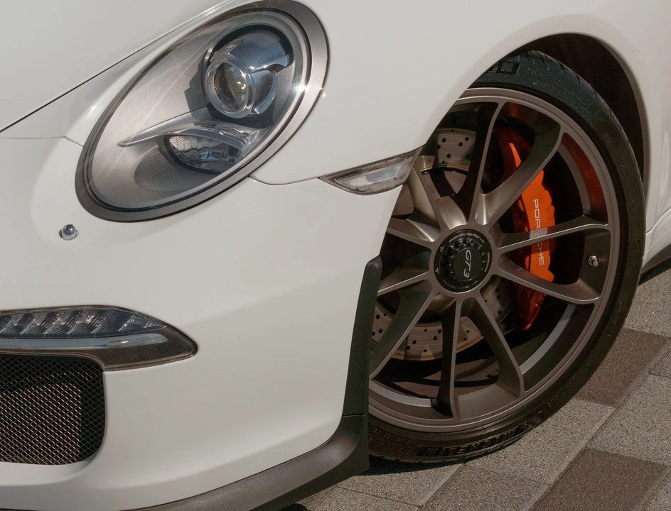 2014 Porsche 991 GT3 - Image 14 of 21