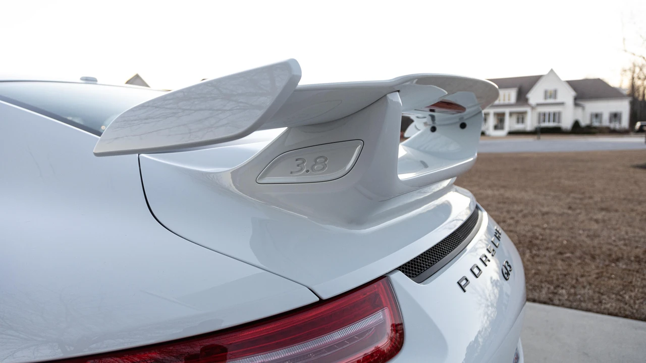 2014 Porsche 991 GT3 - Image 28 of 30