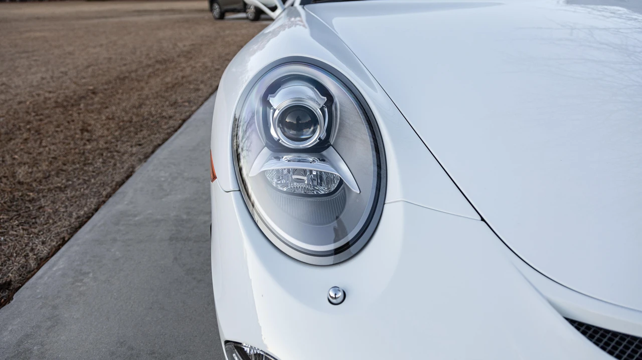 2014 Porsche 991 GT3 - Image 20 of 30