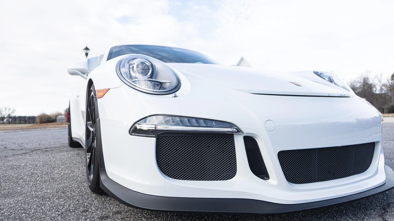 2014 Porsche 991 GT3 - Image 22 of 30