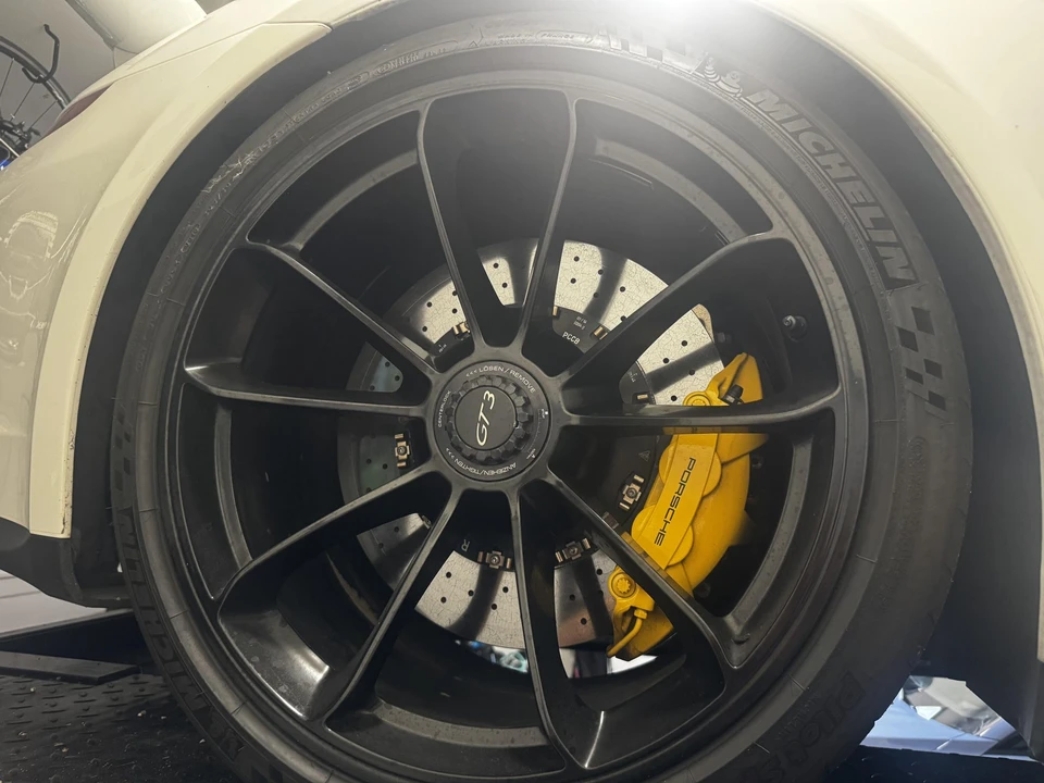 2014 Porsche 991 GT3 - Image 15 of 31