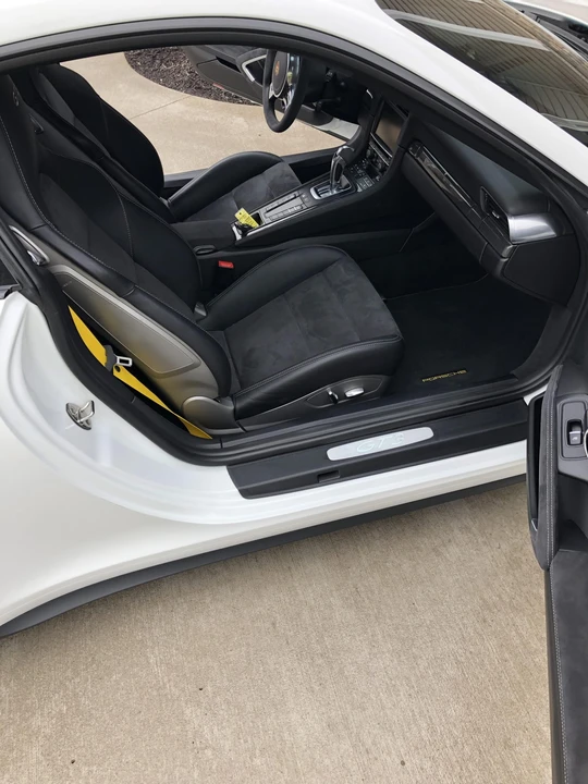 2014 Porsche 991 GT3 - Image 26 of 31