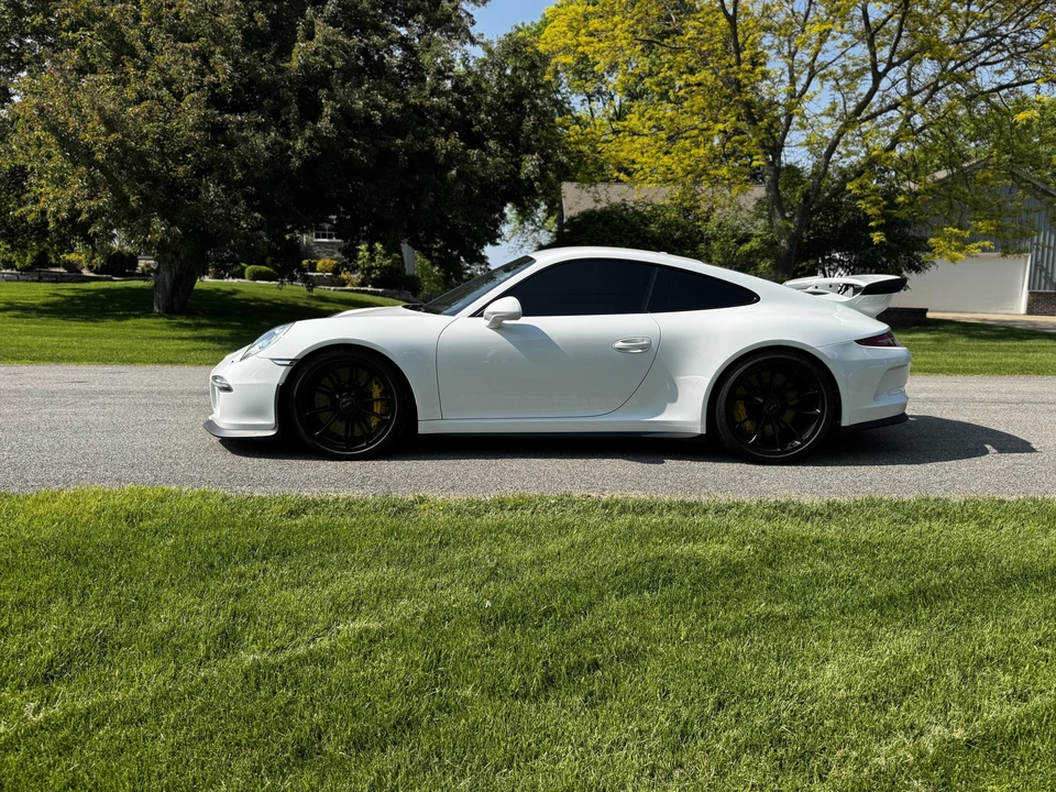 2014 Porsche 991 GT3 - Image 6 of 31