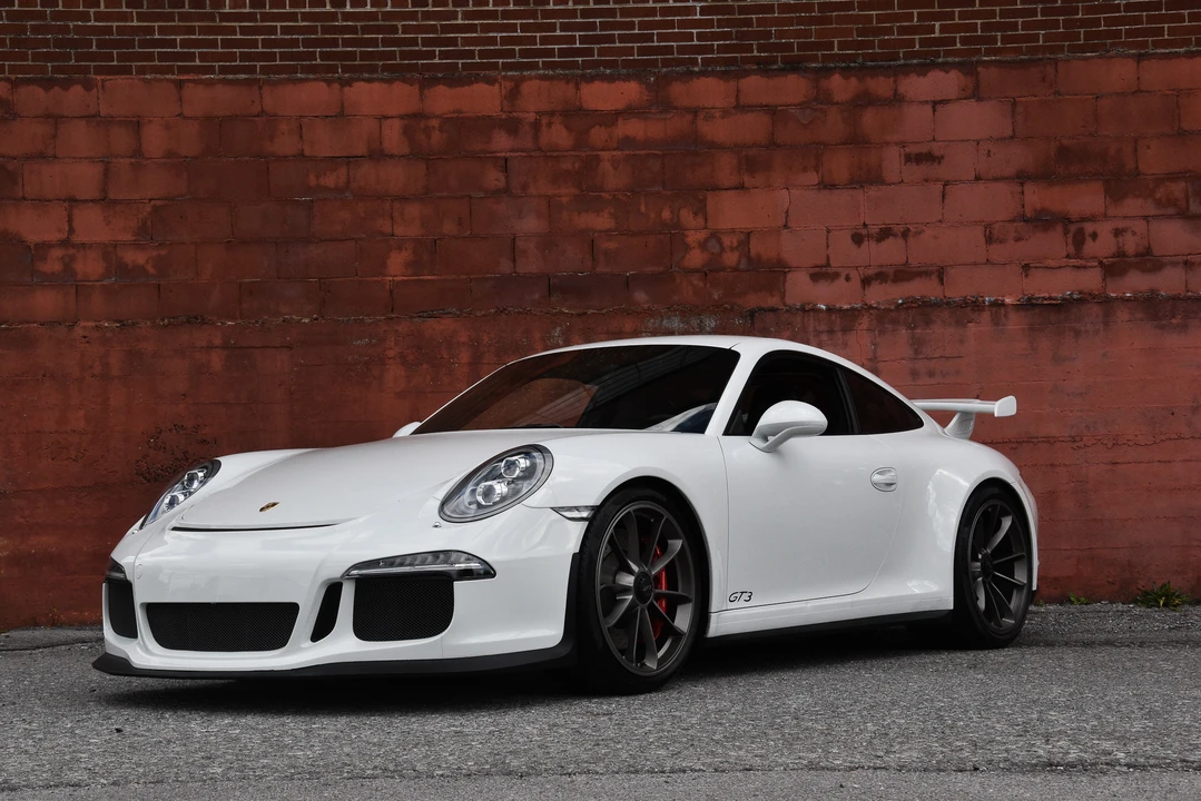 2014 Porsche 991 GT3 - Image 5 of 31