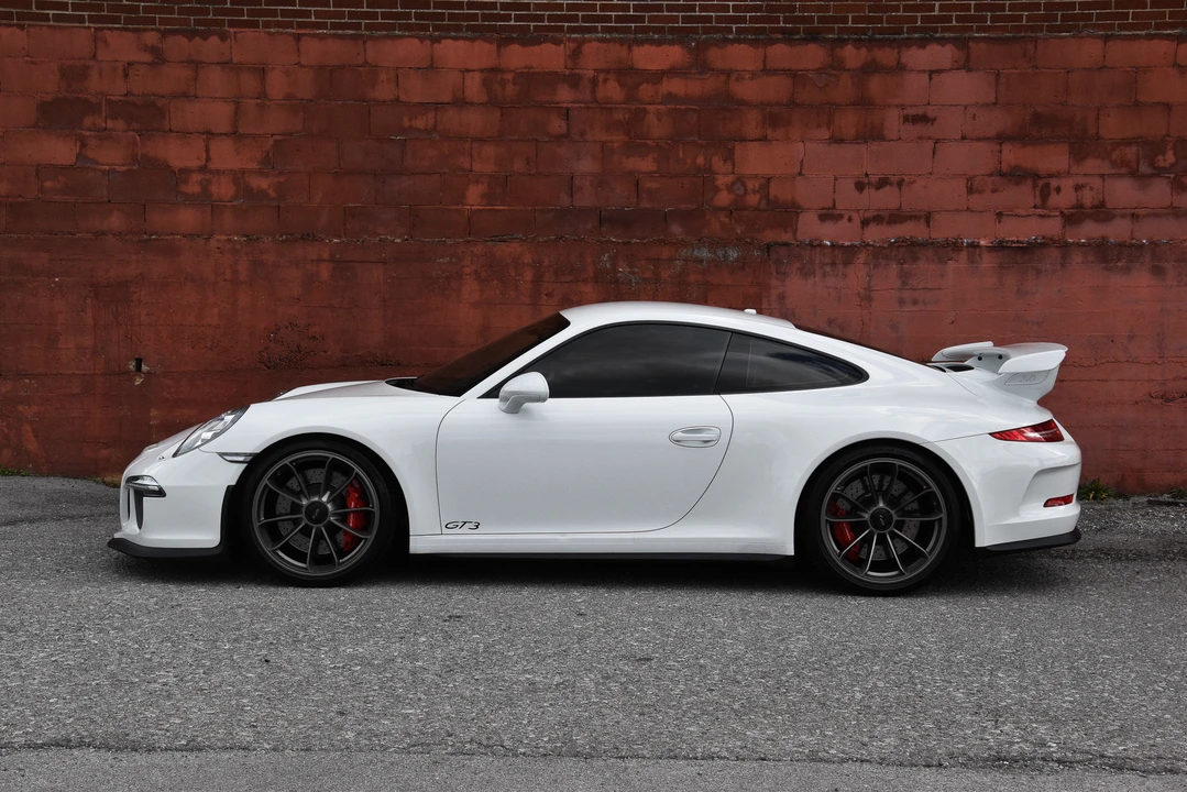 2014 Porsche 991 GT3 - Image 11 of 31