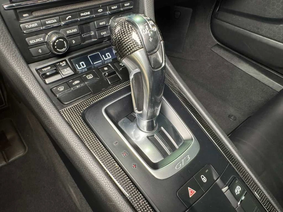 2014 Porsche 991 GT3 - Image 19 of 21
