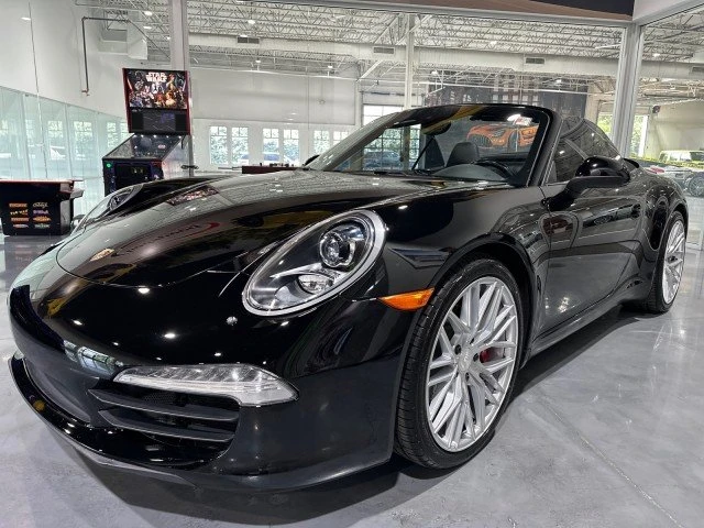 2014 Porsche 981 Cayman - Image 19 of 20
