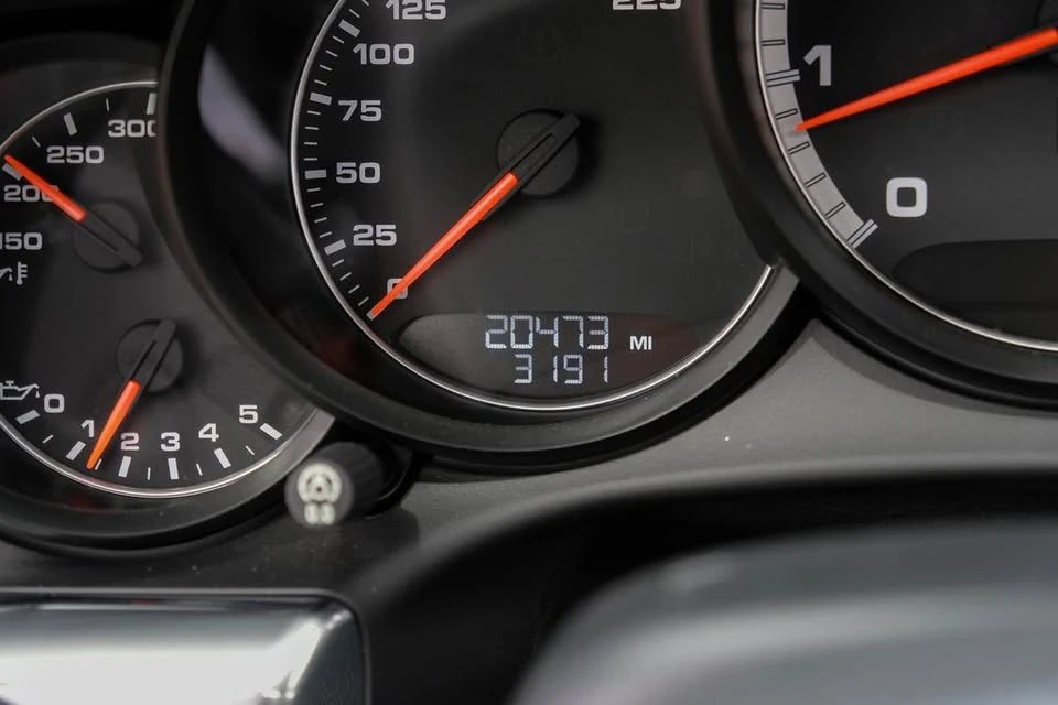 2014 Porsche 991 Carrera - Image 15 of 20