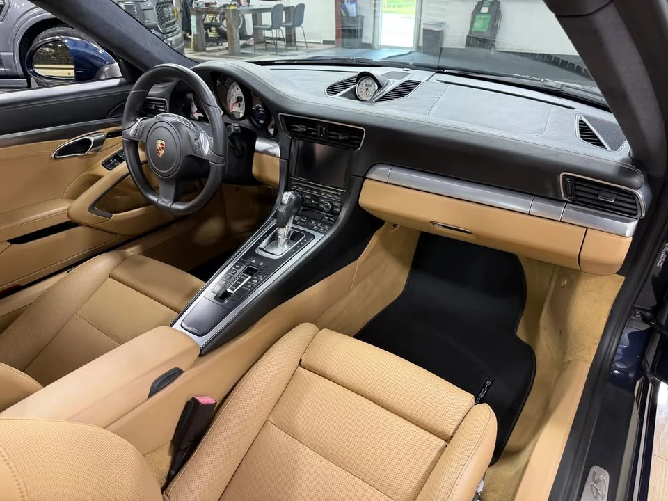 2014 Porsche 991 Carrera - Image 19 of 20