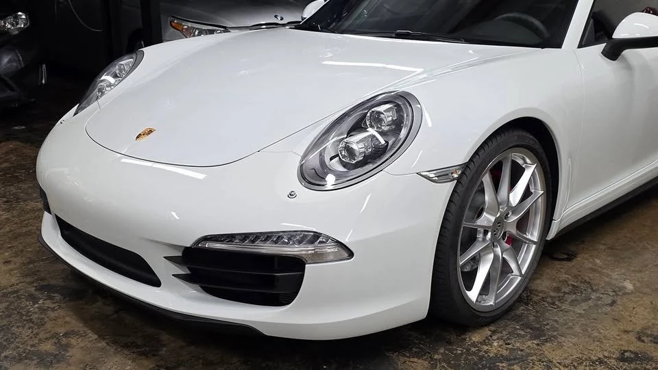2014 Porsche 911 - Image 19 of 20