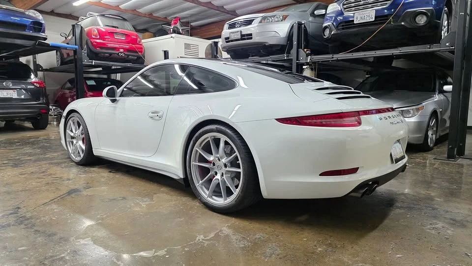 2014 Porsche 911 - Image 4 of 20