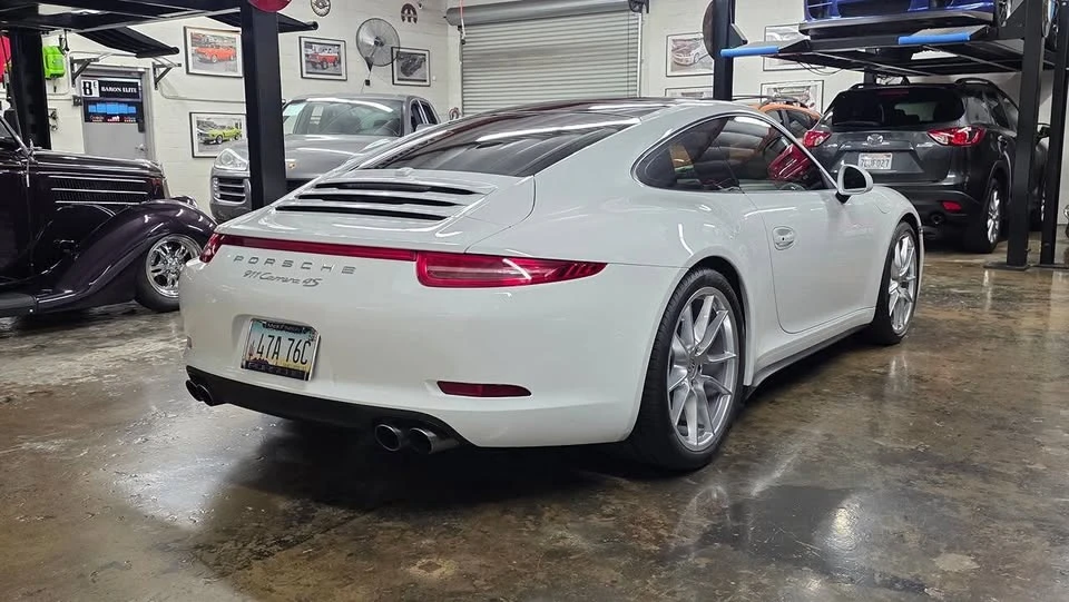 2014 Porsche 991 Carrera - Image 15 of 20
