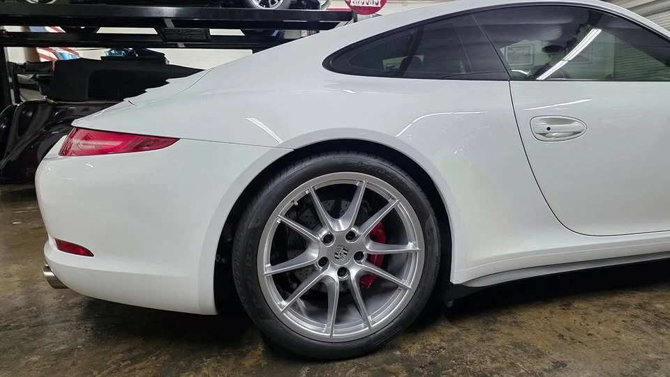 2014 Porsche 991 Carrera - Image 17 of 20