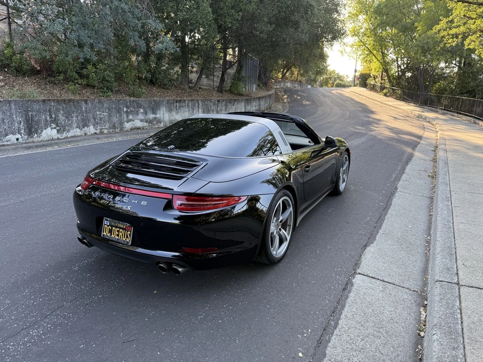 2014 Porsche 991 Targa 4 & 4S - Image 6 of 31