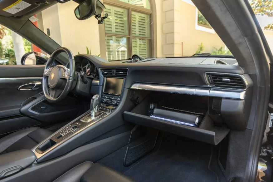 2014 Porsche 991 Turbo - Image 9 of 9