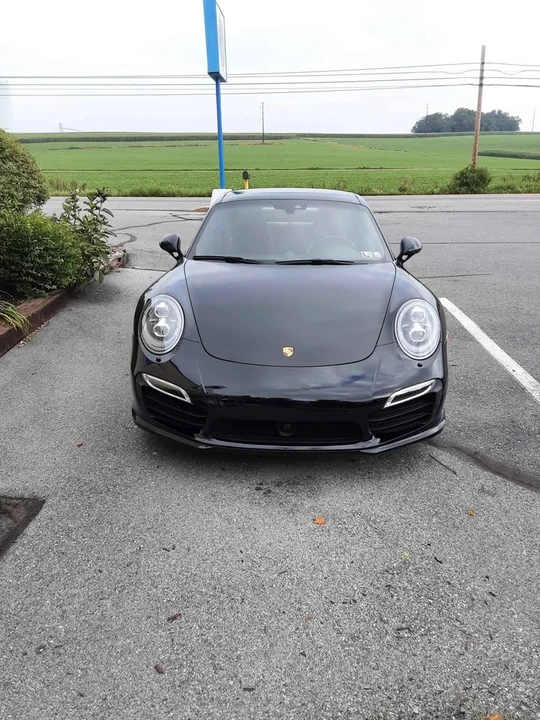 2014 Porsche 991 Turbo S - Image 9 of 12