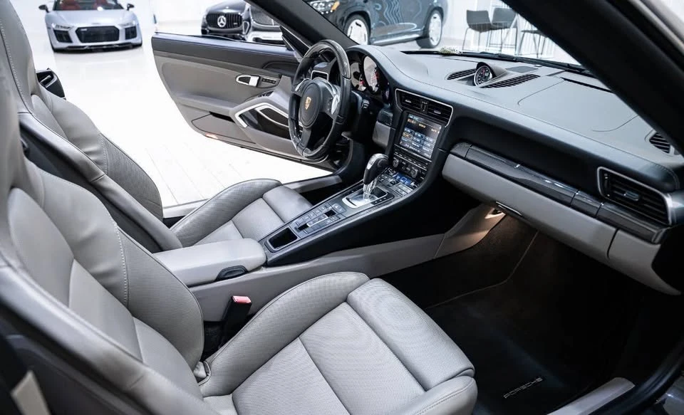 2014 Porsche 991 Turbo S - Image 16 of 20