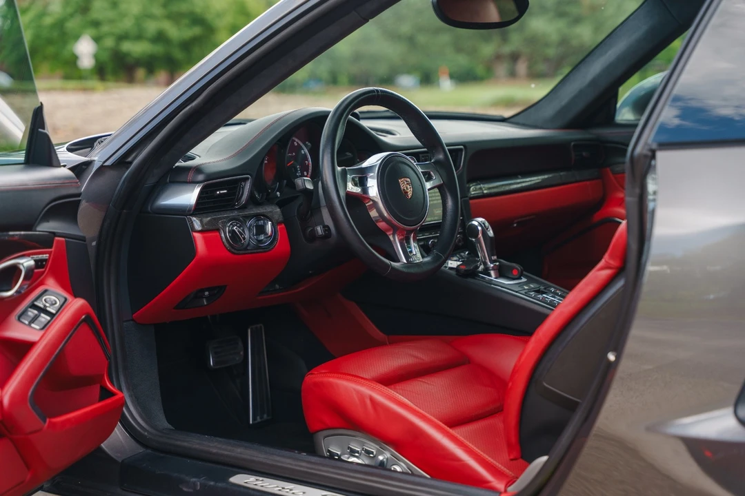 2014 Porsche 991 Turbo S - Image 31 of 31
