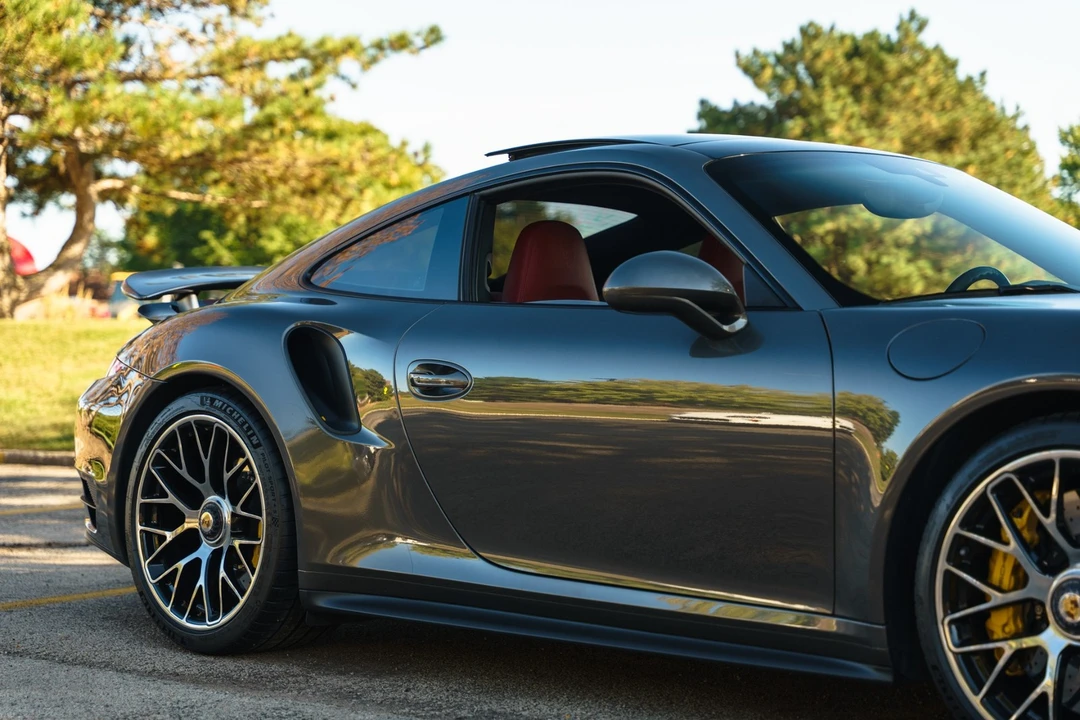 2014 Porsche 991 Turbo S - Image 28 of 31