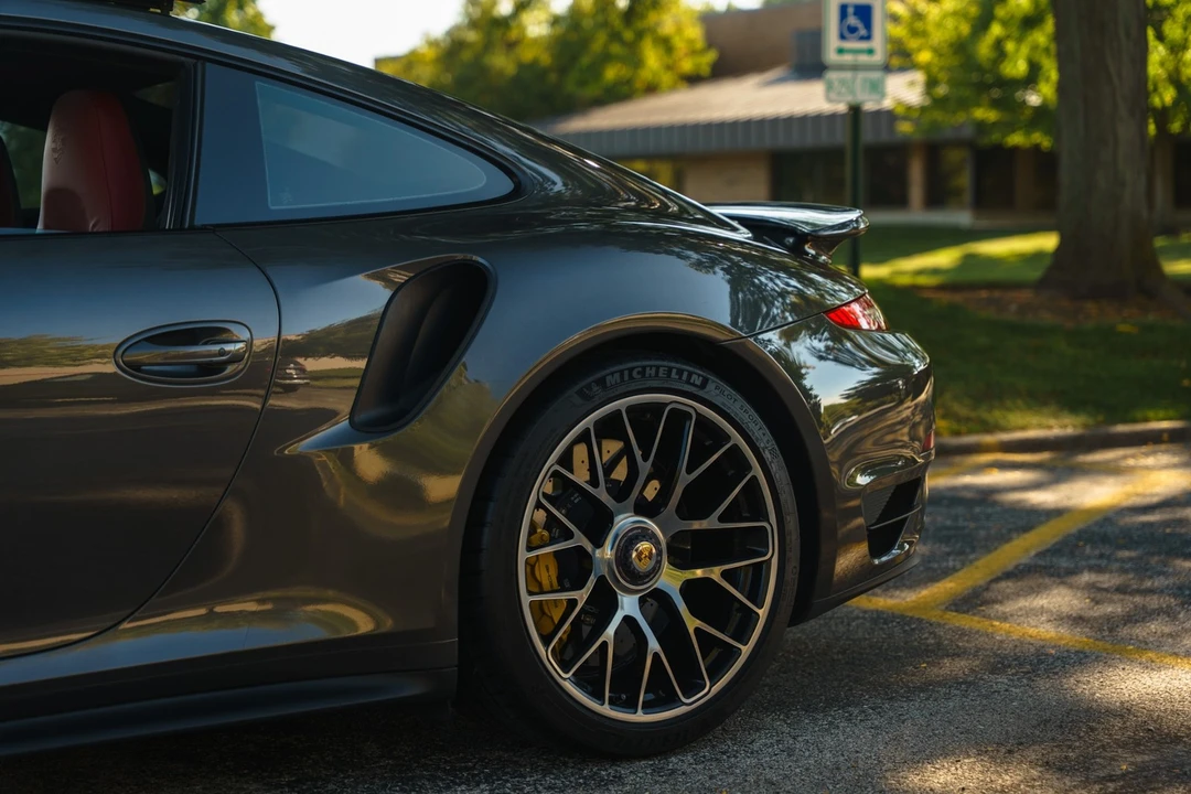 2014 Porsche 991 Turbo S - Image 9 of 31