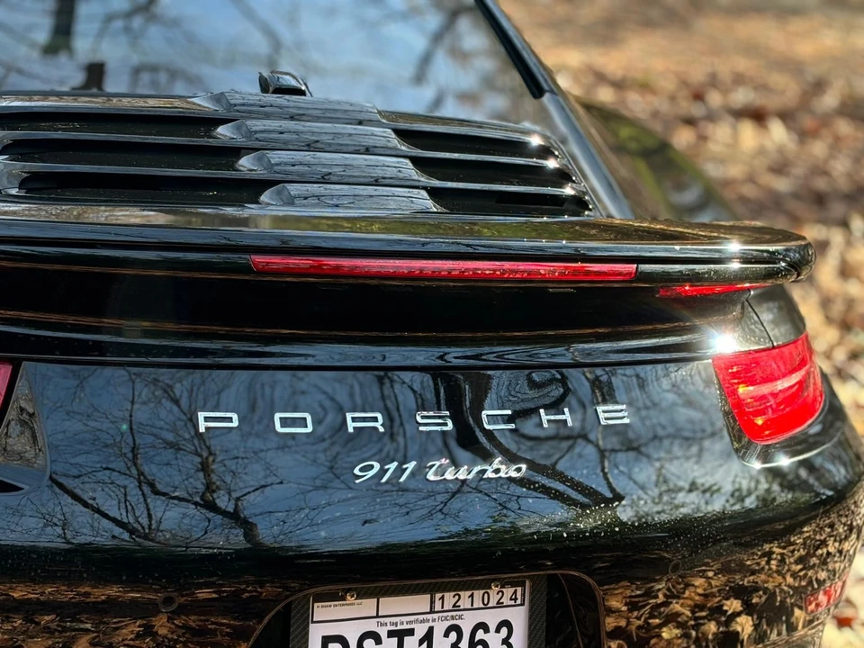 2014 Porsche 991 Turbo - Image 24 of 27