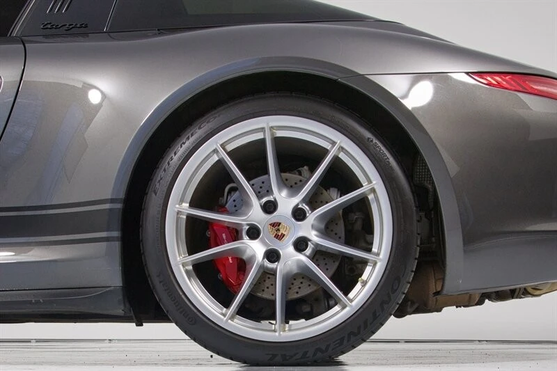 2014 Porsche 991 Targa 4 & 4S - Image 8 of 31