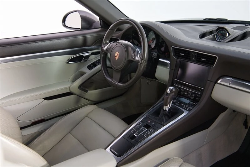2014 Porsche 991 Targa 4 & 4S - Image 31 of 31