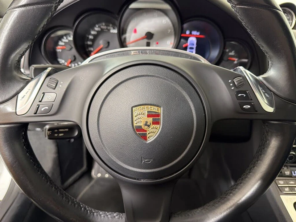 2014 Porsche 991 Targa 4 & 4S - Image 11 of 26