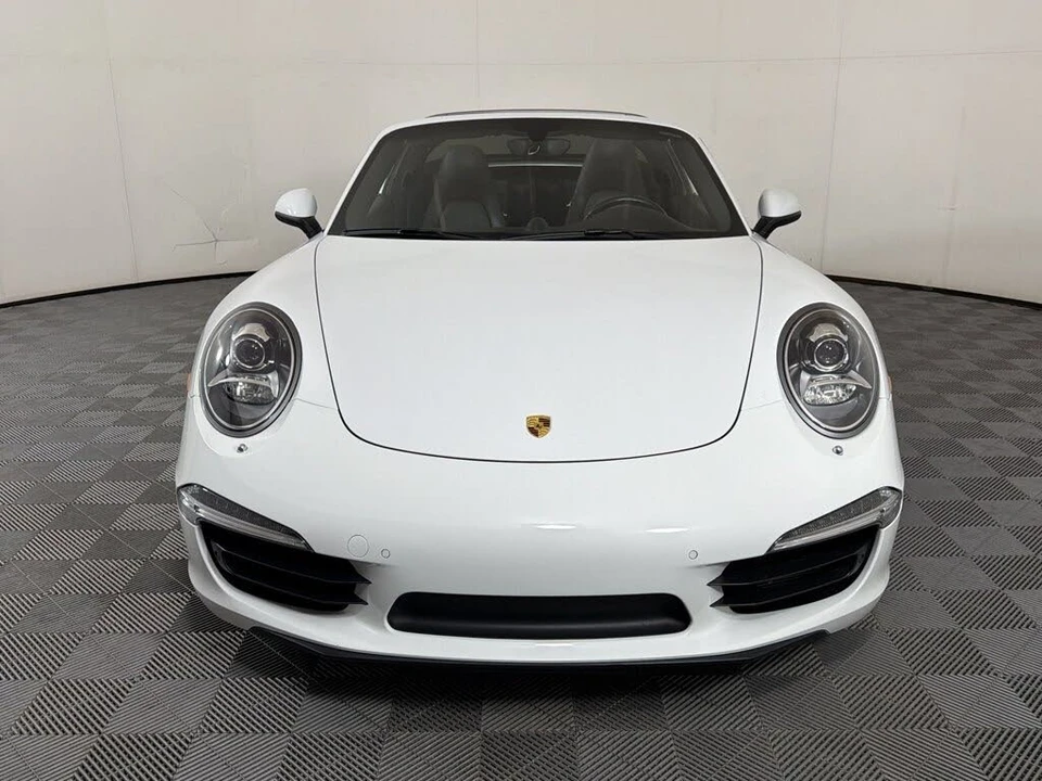 2014 Porsche 991 Targa 4 & 4S - Image 6 of 26