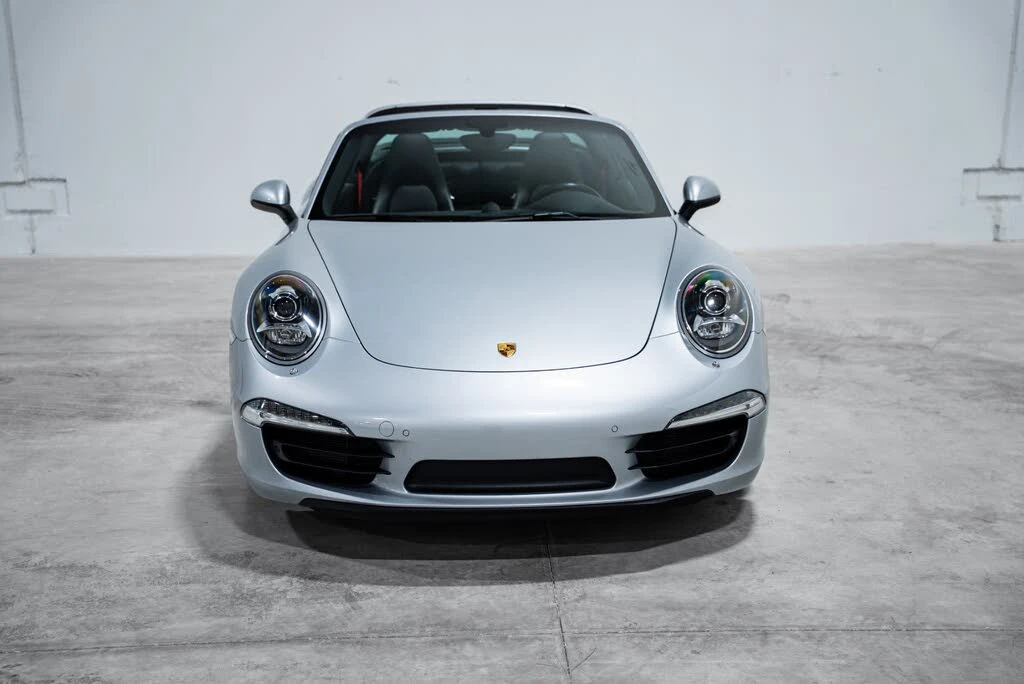 2014 Porsche 991 Targa 4 & 4S - Image 11 of 31