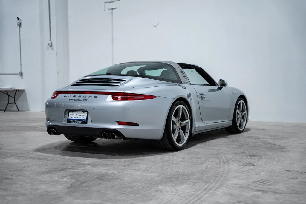 2014 Porsche 991 Targa 4 & 4S - Image 3 of 31