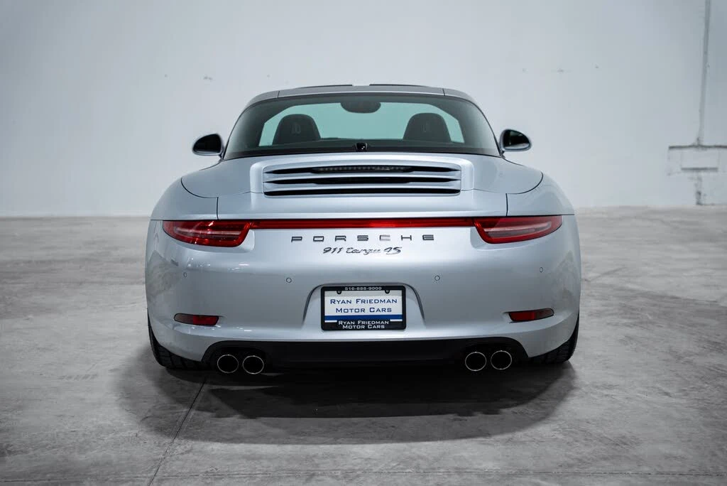 2014 Porsche 991 Targa 4 & 4S - Image 12 of 31