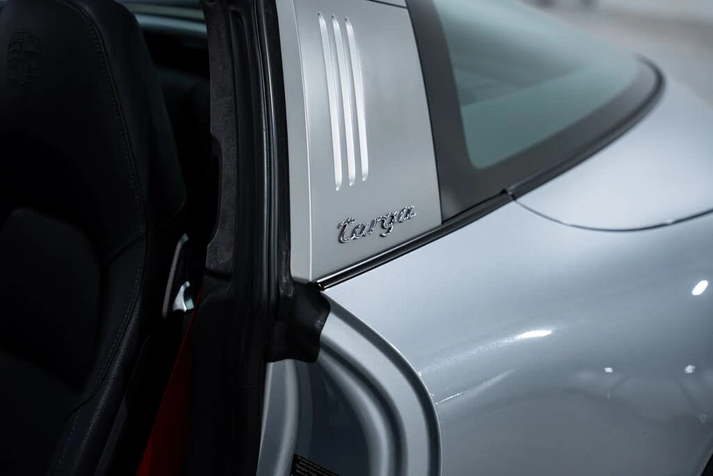 2014 Porsche 991 Targa 4 & 4S - Image 15 of 31