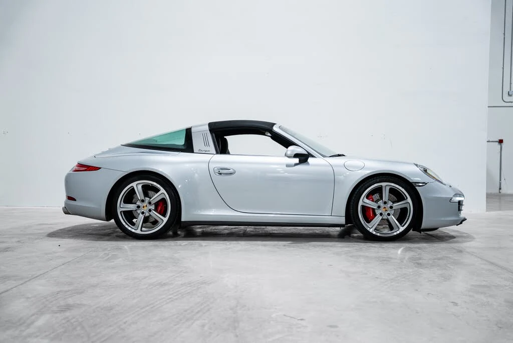 2014 Porsche 991 Targa 4 & 4S - Image 25 of 31