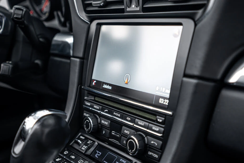 2014 Porsche 991 Targa 4 & 4S - Image 16 of 31