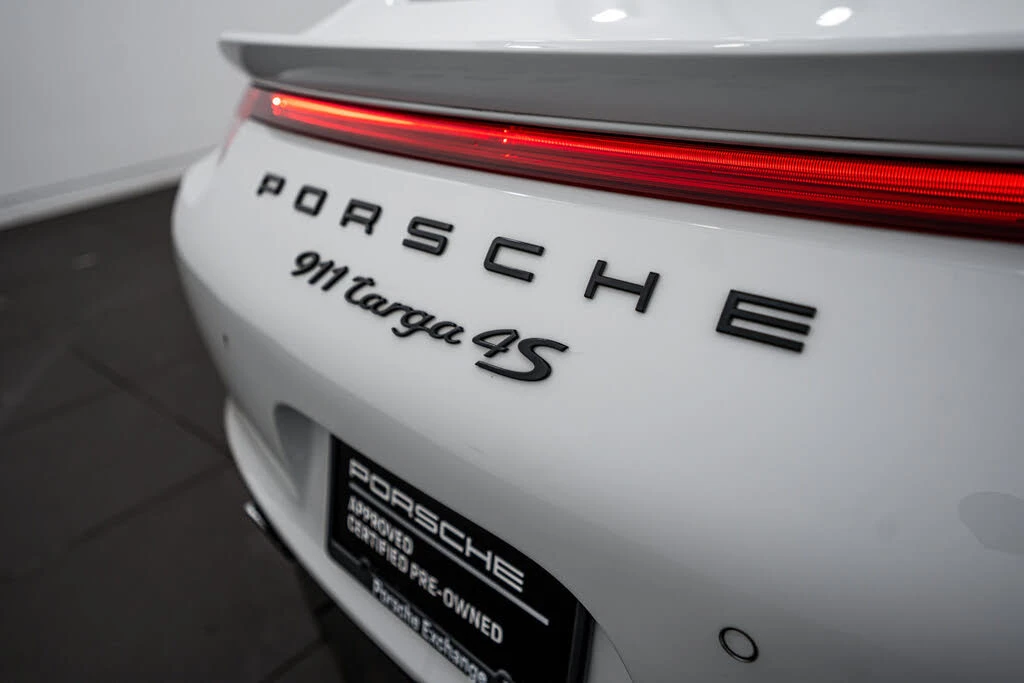2014 Porsche 991 Targa 4 & 4S - Image 28 of 31