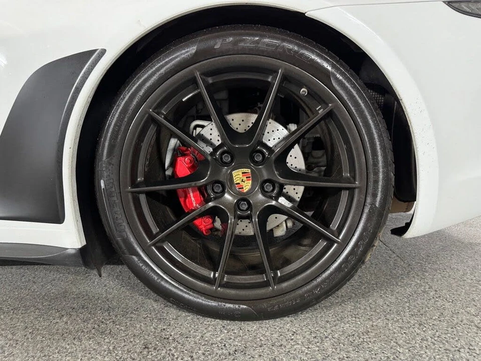 2014 Porsche 991 Targa 4 & 4S - Image 15 of 31