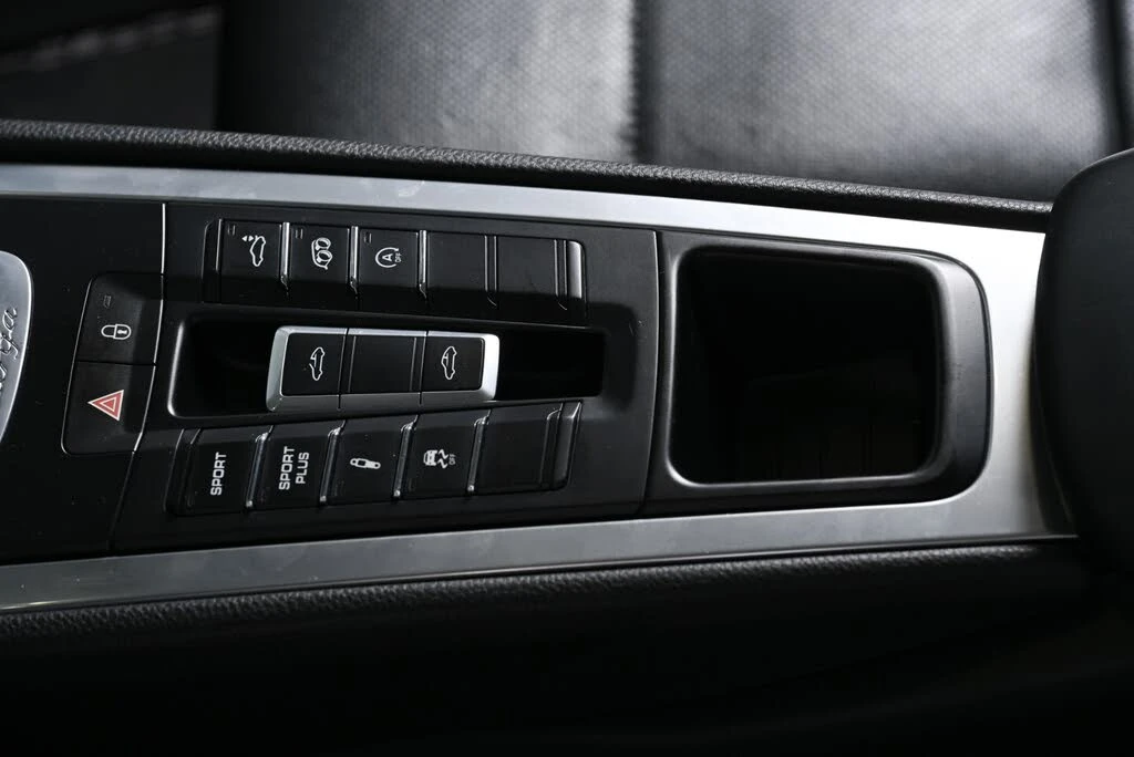 2014 Porsche 991 Targa 4 & 4S - Image 22 of 31