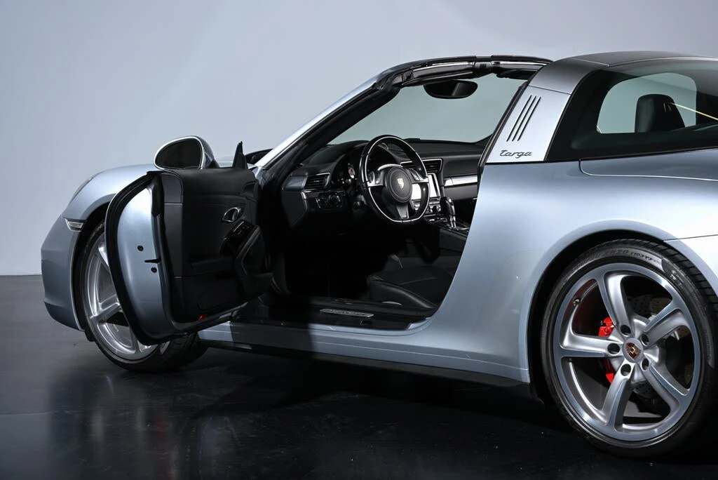 2014 Porsche 991 Targa 4 & 4S - Image 13 of 31