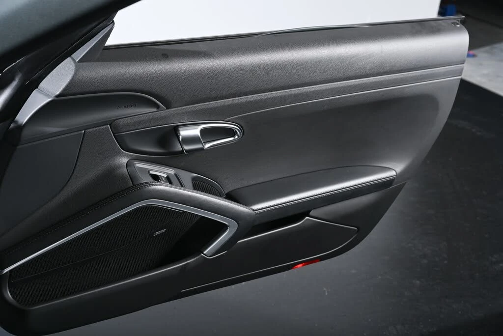 2014 Porsche 991 Targa 4 & 4S - Image 21 of 31