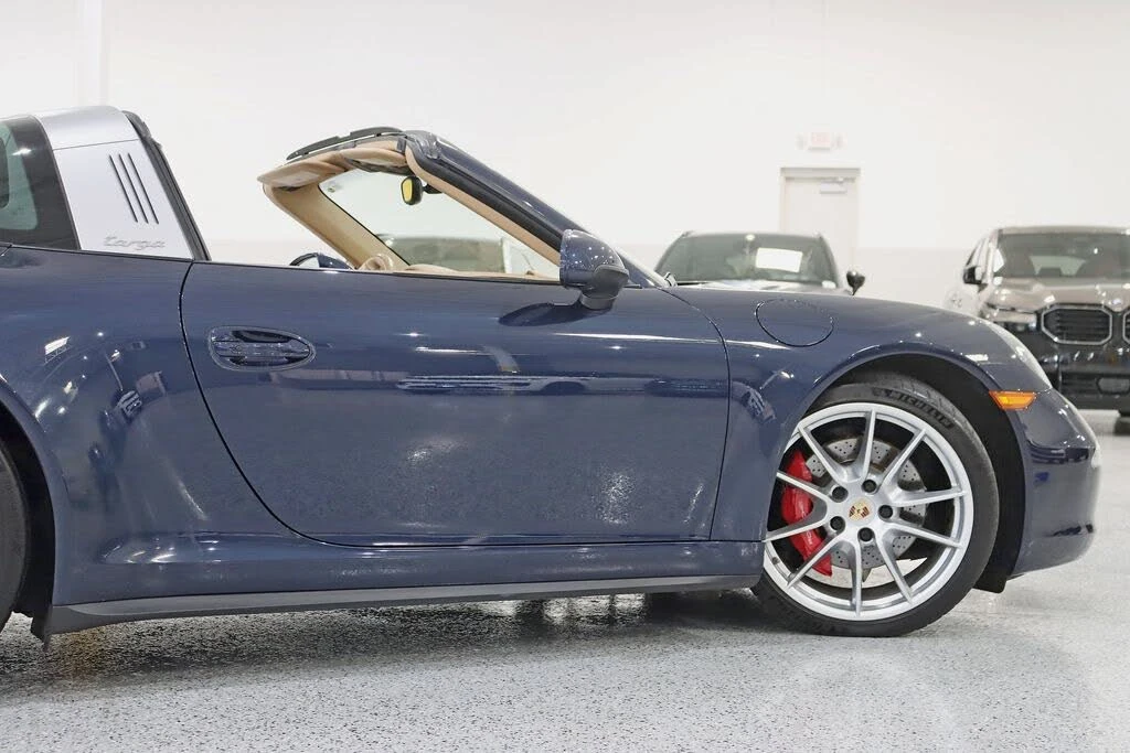 2014 Porsche 991 Targa 4 & 4S - Image 13 of 31