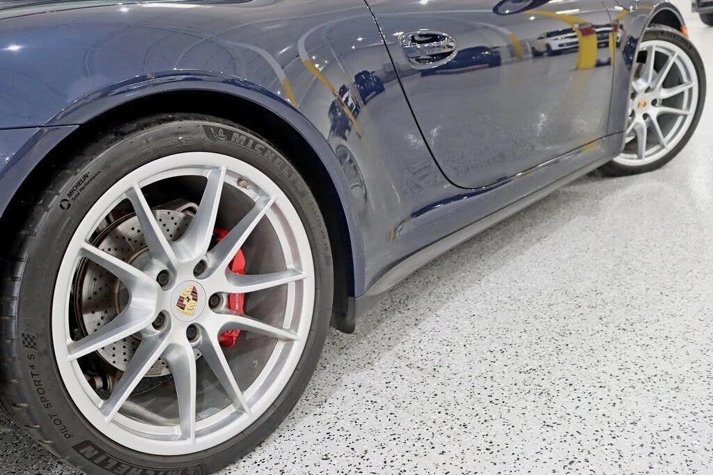 2014 Porsche 991 Targa 4 & 4S - Image 14 of 31