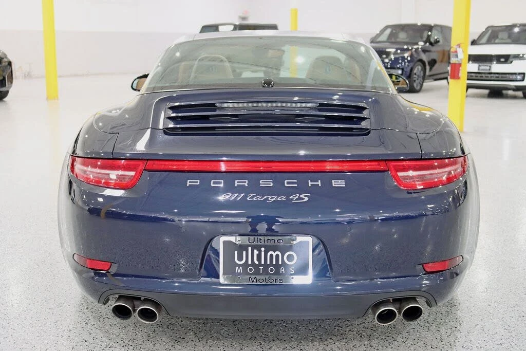 2014 Porsche 991 Targa 4 & 4S - Image 15 of 31
