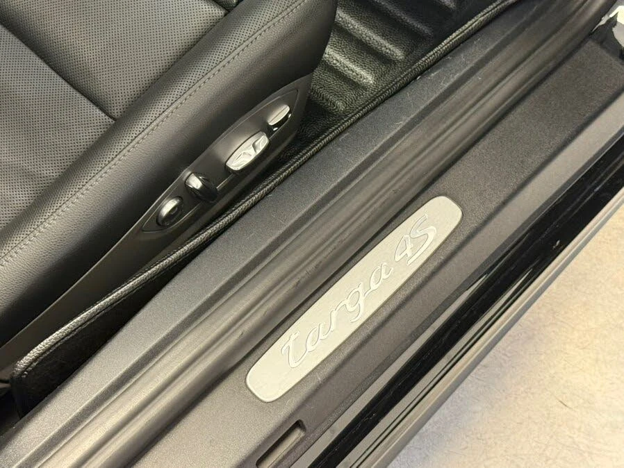 2014 Porsche 991 Targa 4 & 4S - Image 14 of 24